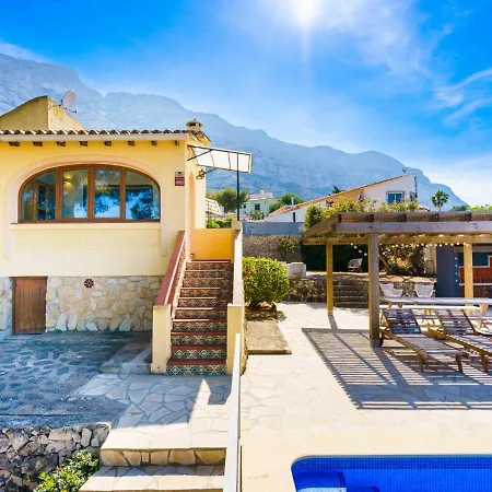 度假居 Casa Xirimoia By Interhome